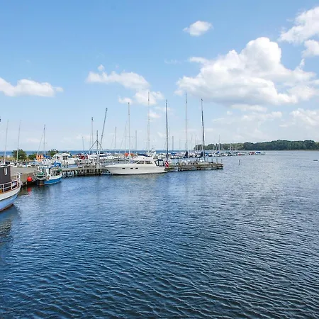 3 Bedroom Lovely In * 하일스