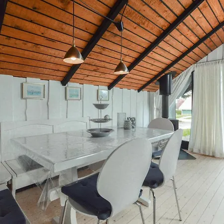 3 Bedroom Lovely In 펜션 *